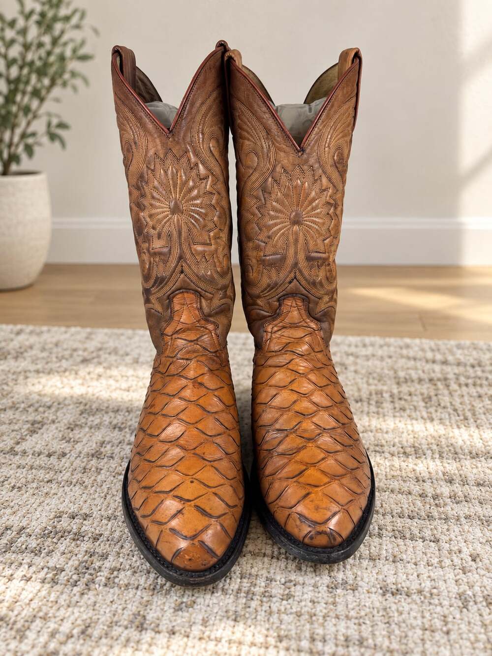 Dan Post Men’s Western Cowboy Boots 8.5 D Tan Scale-Textured Leather